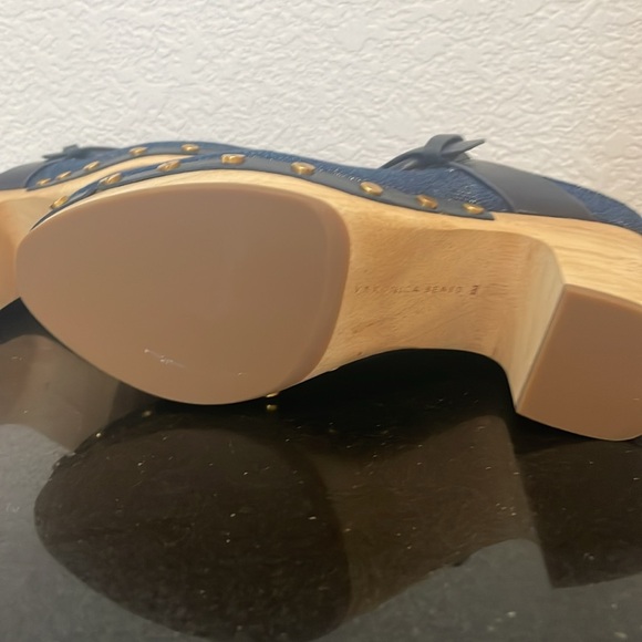 Veronica Beard Dacey denim clogs, size 6 - Picture 4 of 5